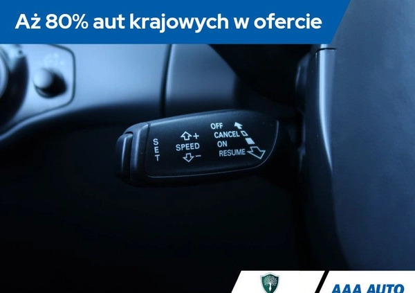 Audi A4 cena 58000 przebieg: 179395, rok produkcji 2015 z Skawina małe 326